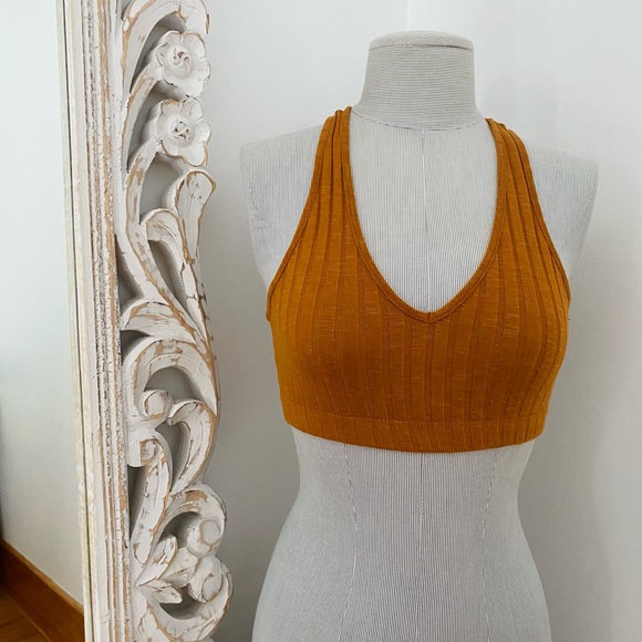 Sporty Bra / Crop Cami - Picture 4 of 6